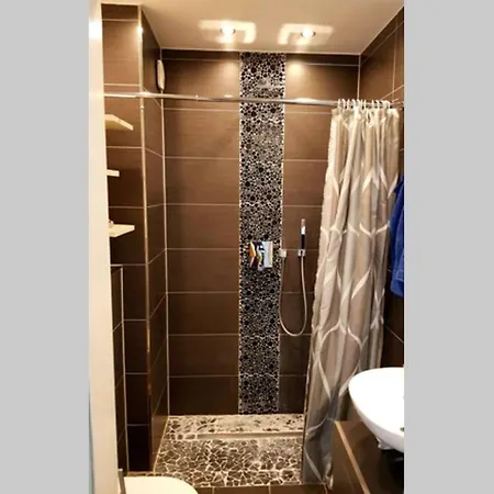 In Neudorf Nahe Du Zentrum Und Uni/zoo